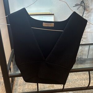 Babaton Black Ribbed Crop Top